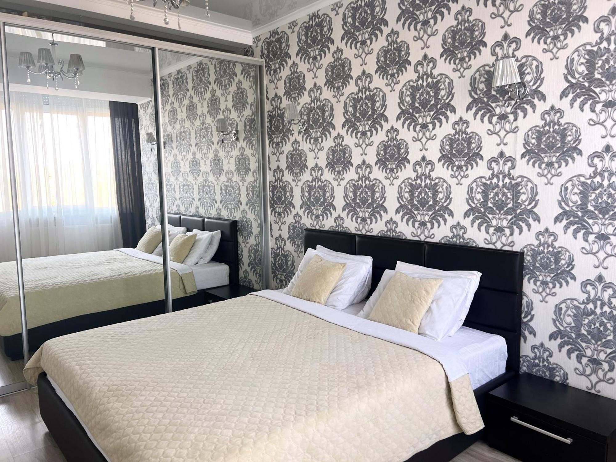 Apartament De Lux Cu 2 Camere Si Living キシナウ エクステリア 写真